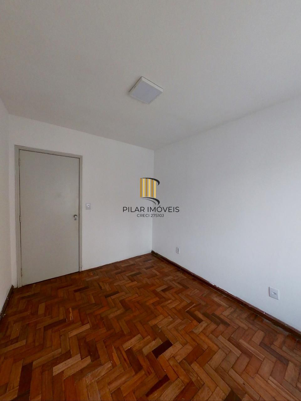 More na Cidade Baixa, a poucos passos da Redenção