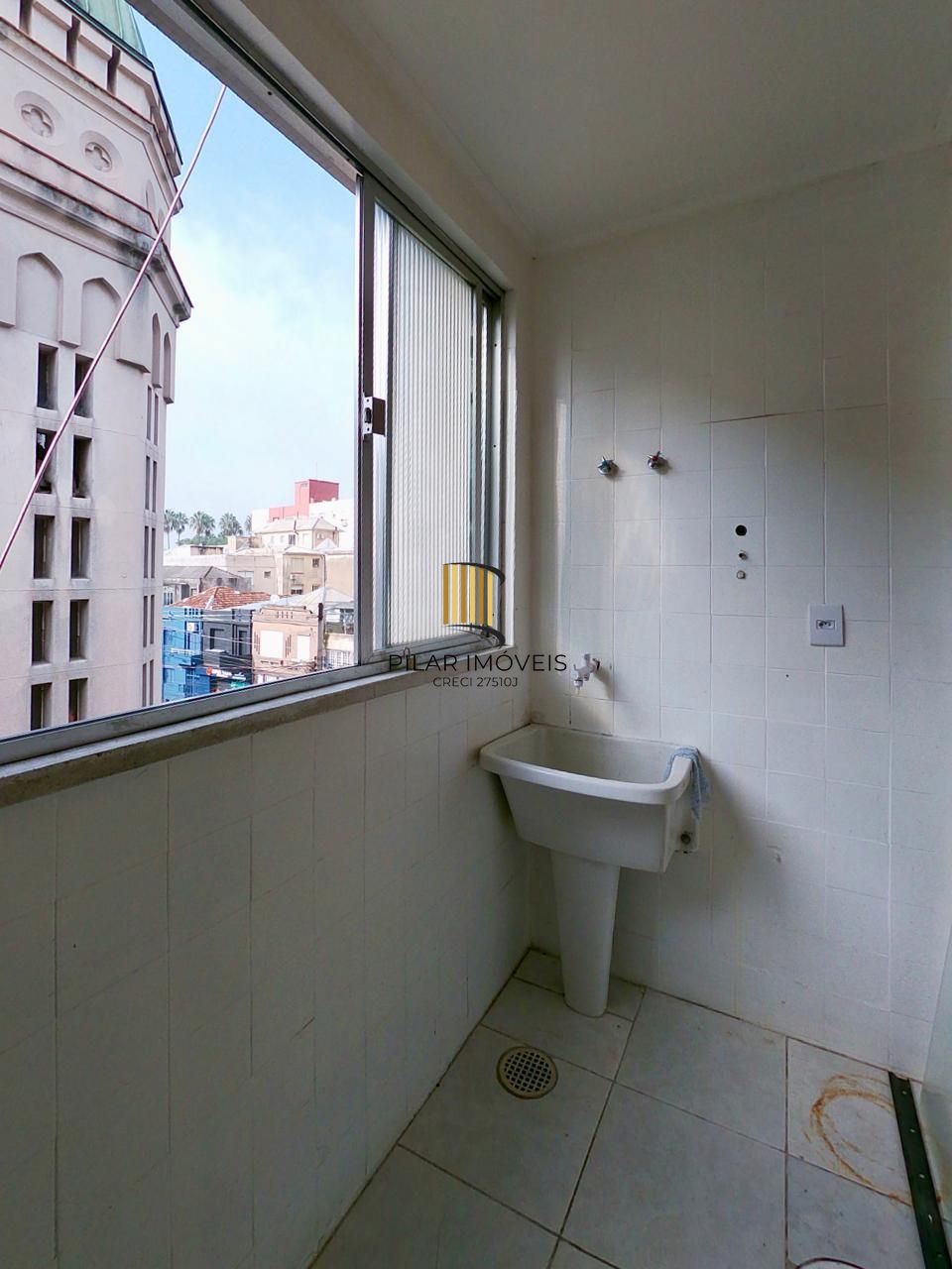 More na Cidade Baixa, a poucos passos da Redenção