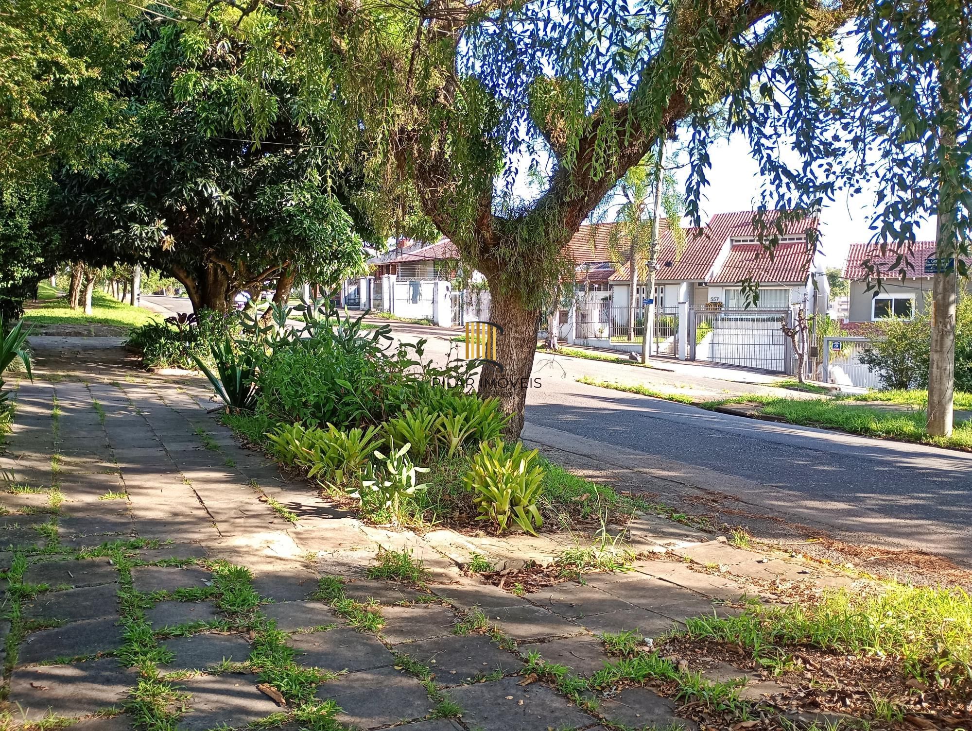 Casa com 3 suítes próxima ao Iguatemi e Parque Germânia