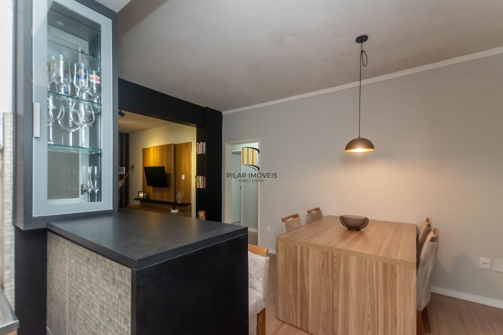 Apartamento 3 dorm. 1 Suíte + vaga Bom Fim - Porto Alegre