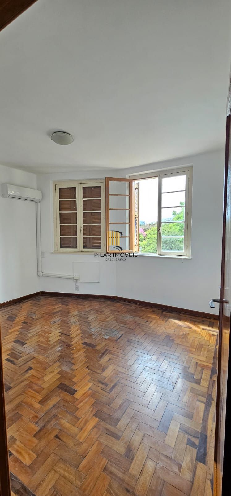 Apartamento à Venda - 2 Dormitórios - 75m² - Rio Branco | Vista para o Parcão