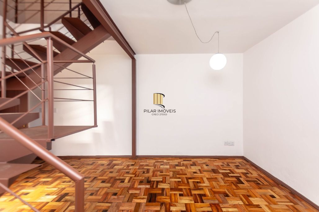 Cobertura 143m² 3 dorm. + vaga Medianeira - Porto Alegre