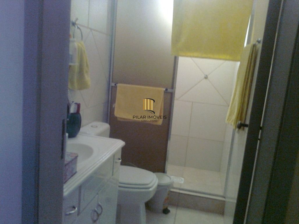 Casa 75m² 3 dorm. 1 varanda, 1 vaga  Jardim Sabará - Porto Alegre
