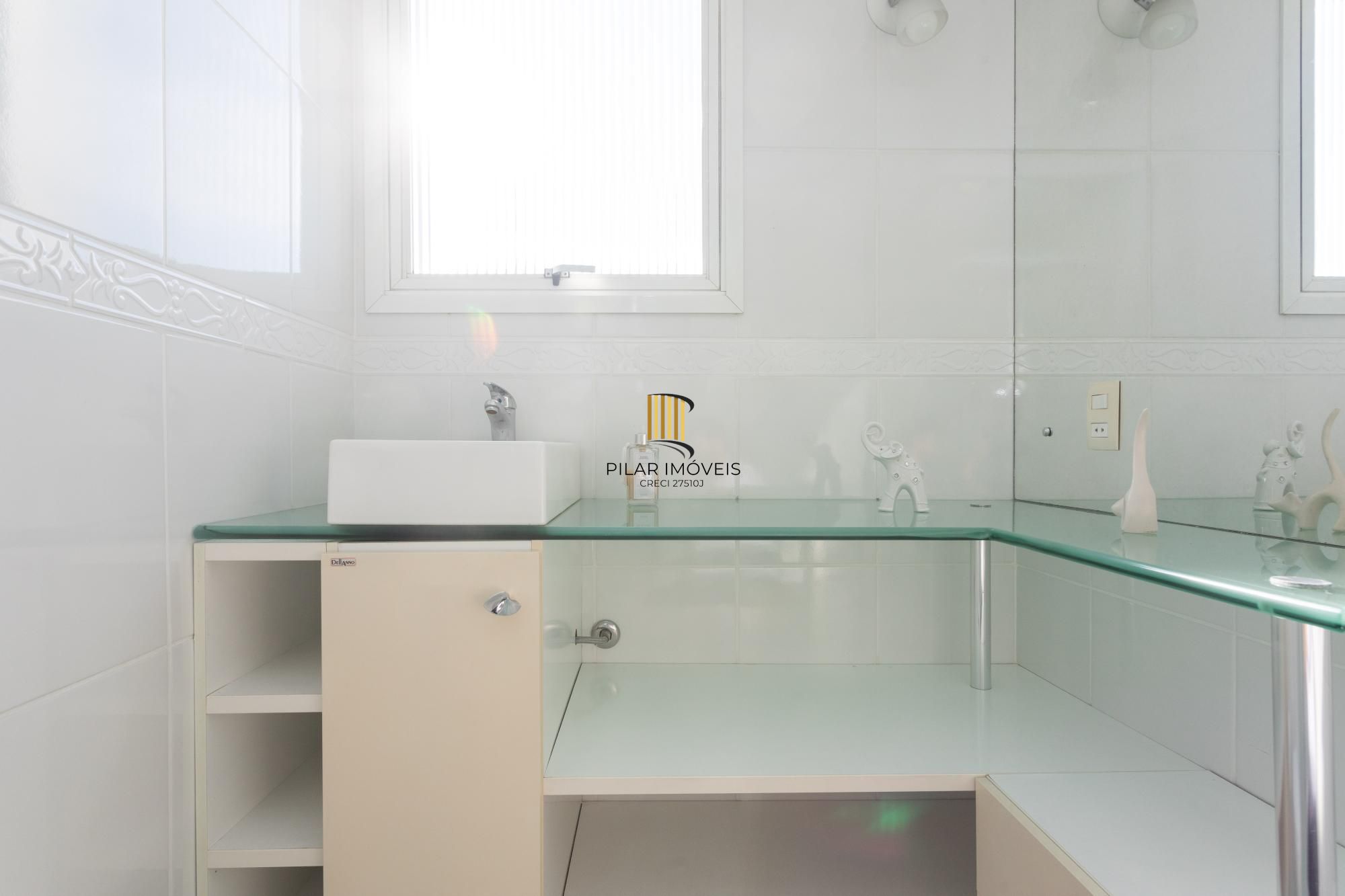 Cobertura - duplex à venda em Medianeira com 142m² 2 suítes, 1 vagas