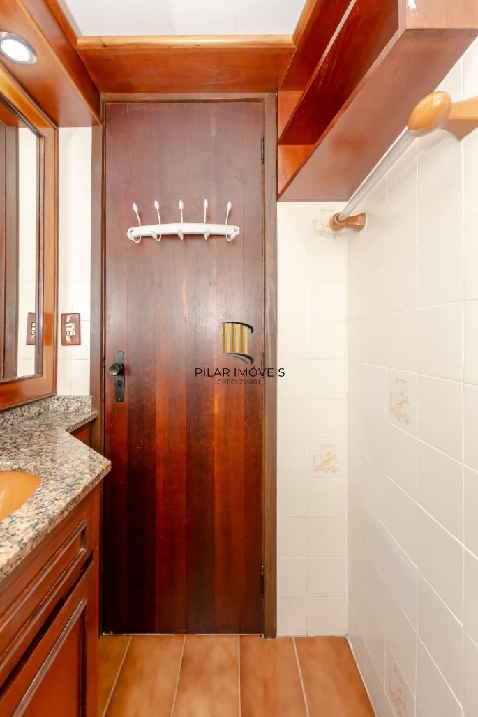 Apartamento 1 dorm. + 1 vaga 57m²  Centro Histórico - Porto Alegre