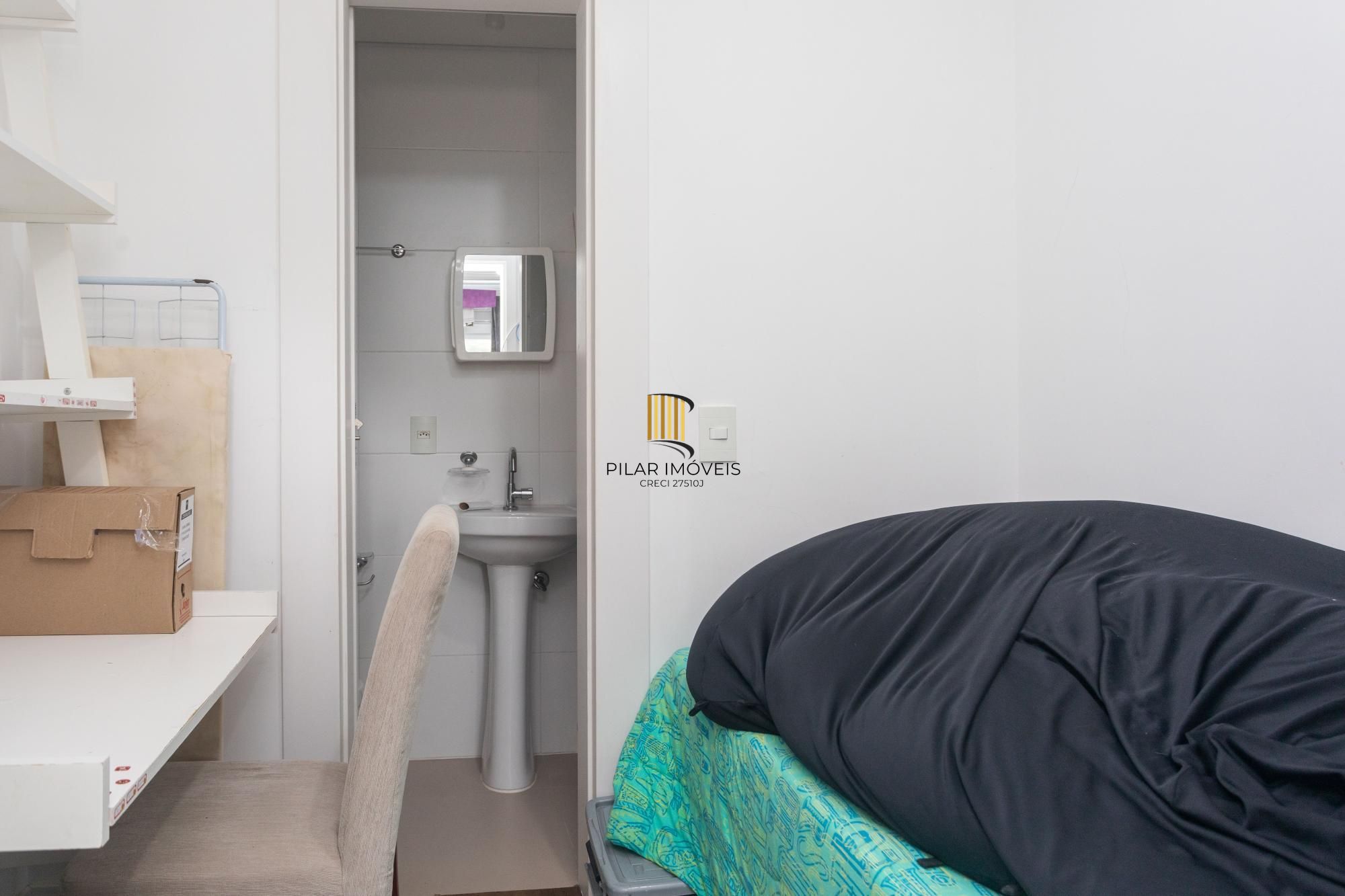 Apartamento com 207 m2 no Rio Branco com 3 vagas