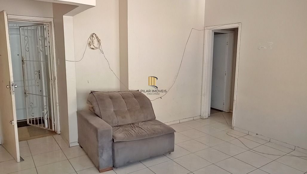 Apartamento 2 dormitórios no bairro Azenha