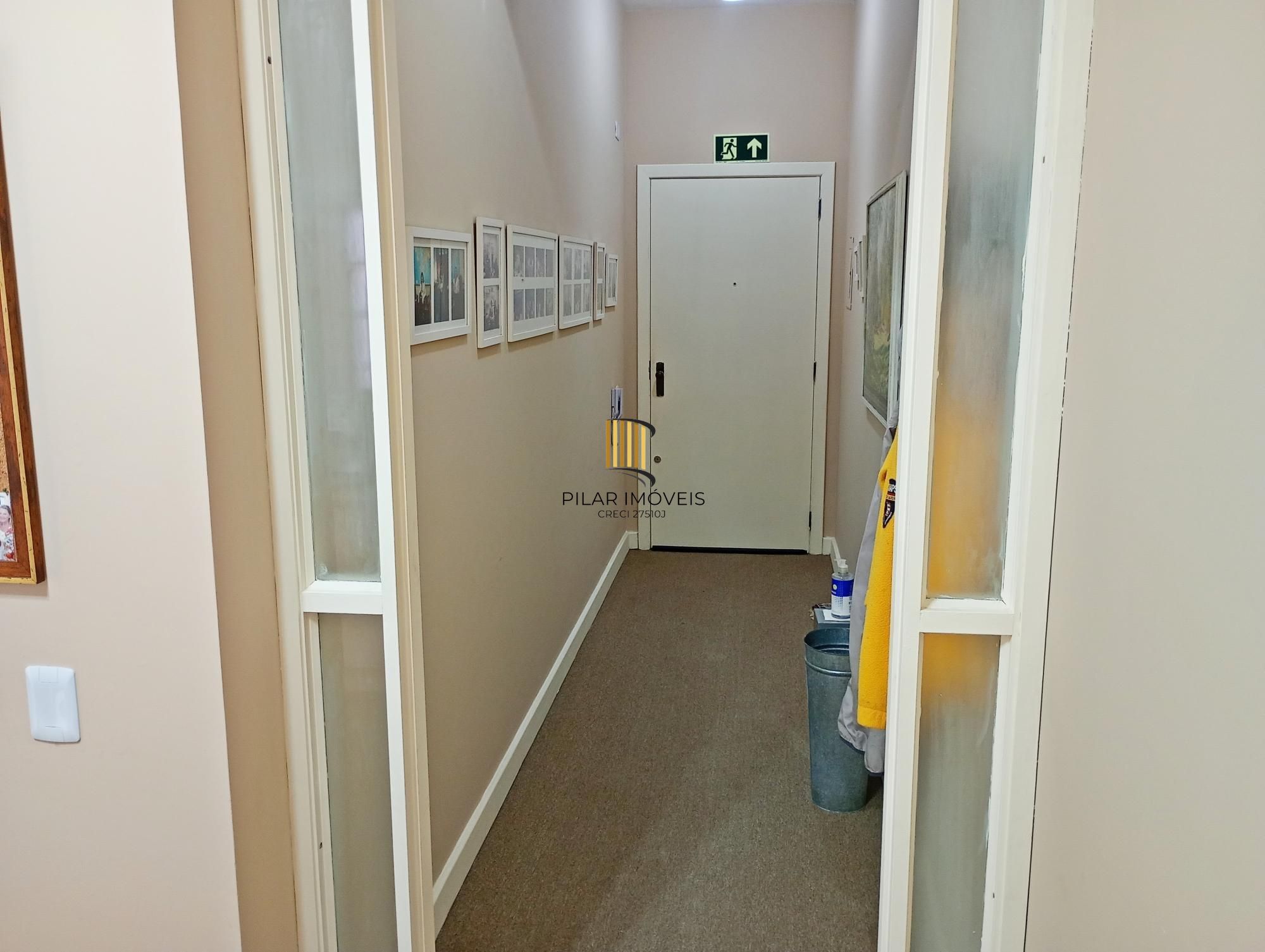 Sala comercial na Gonçalo de Carvalho ao lado do Shopping Total