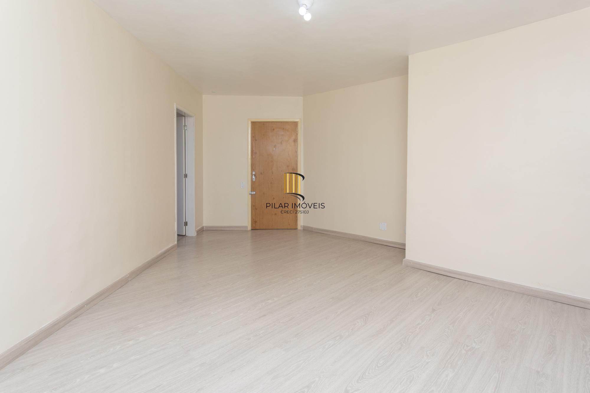 Apartamento 2 dormitórios | Andar alto | Portaria e Salão de Festas