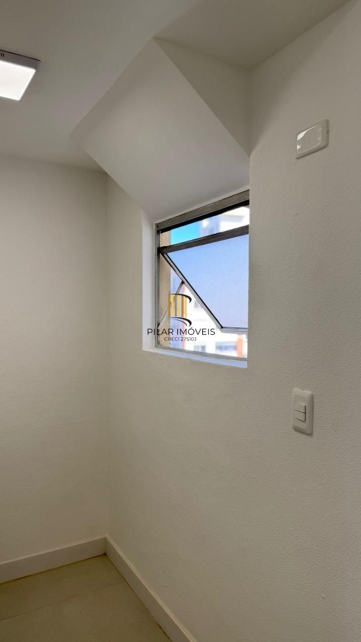 Loft roformado pronto para morar no Centro Histórico