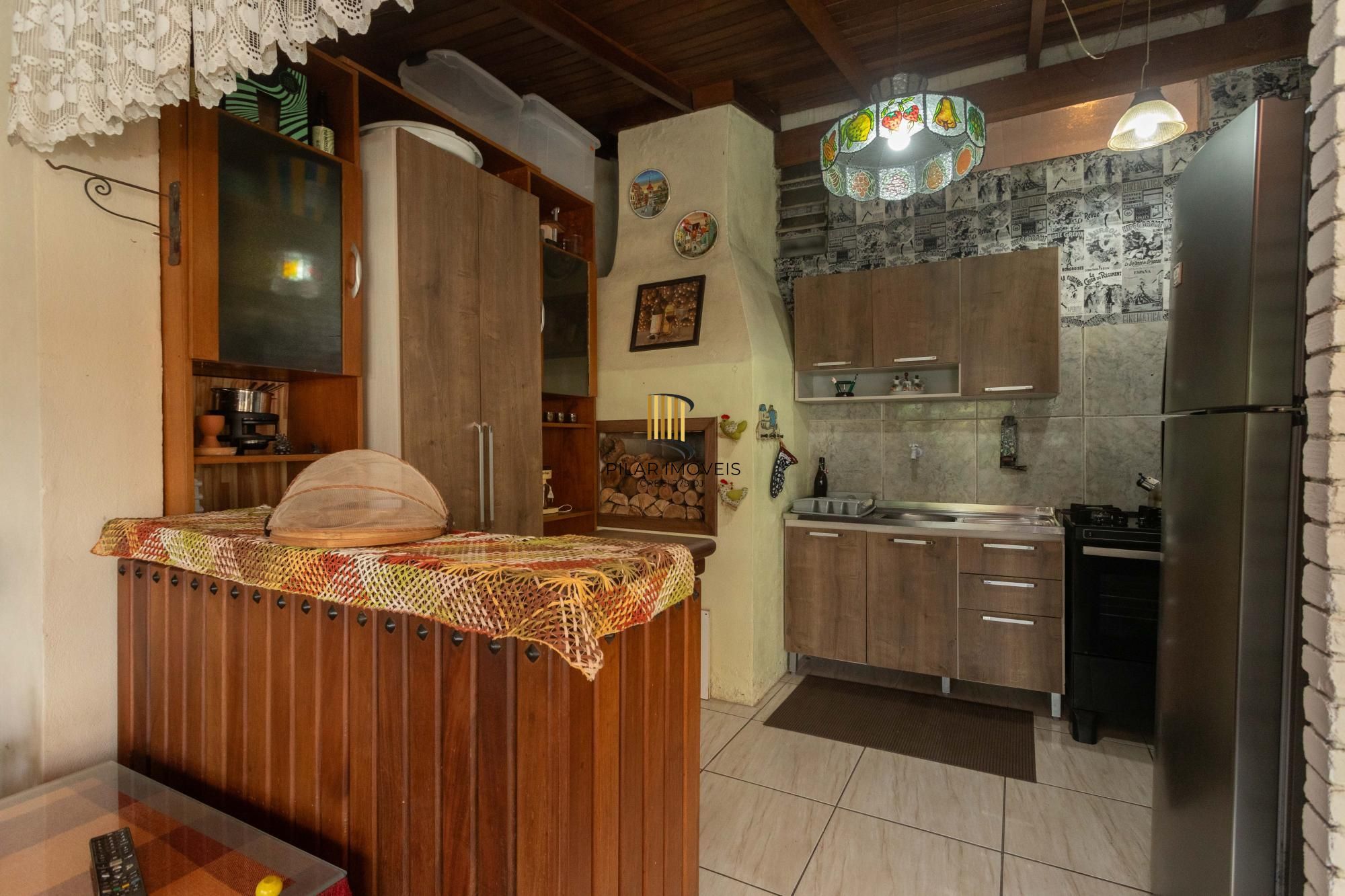 Casa com piscina e 470m2 no Chácara das Pedras