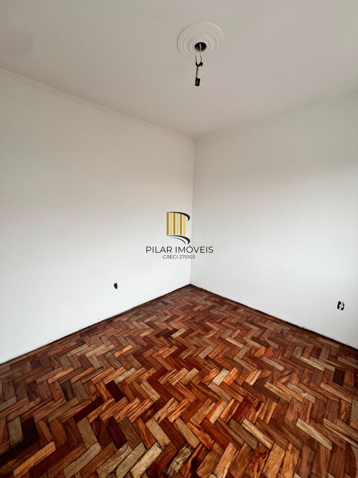 Apartamento 1 dormitório, 1 banheiro desocupado