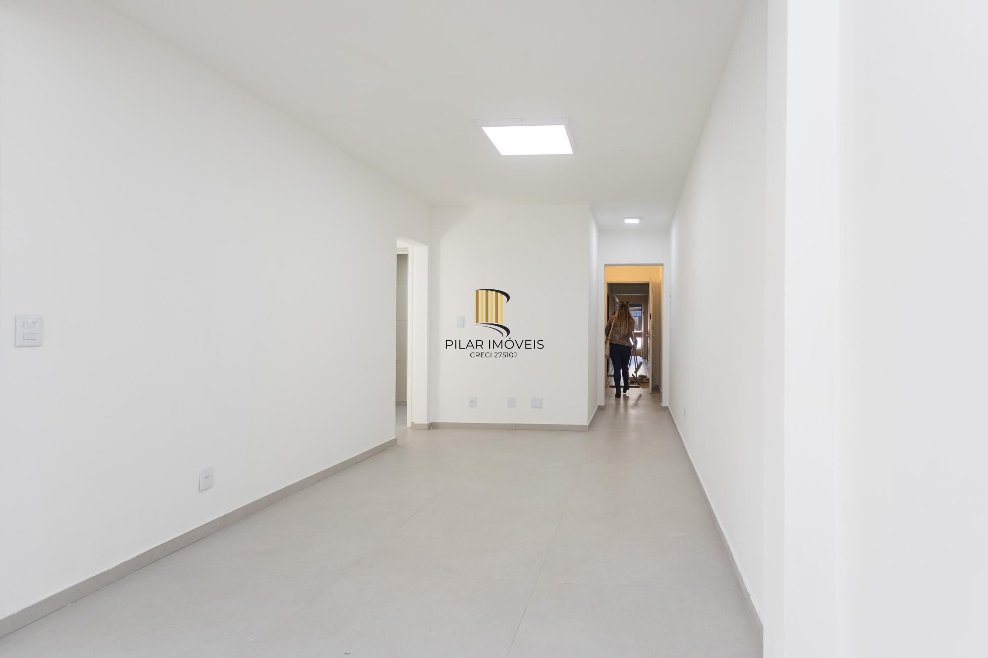 Apartamento Garden de dois dormitório Reformado passos da Redenção.