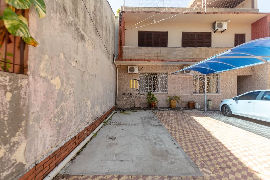 Cobertura 143m² 3 dorm. + vaga Medianeira - Porto Alegre