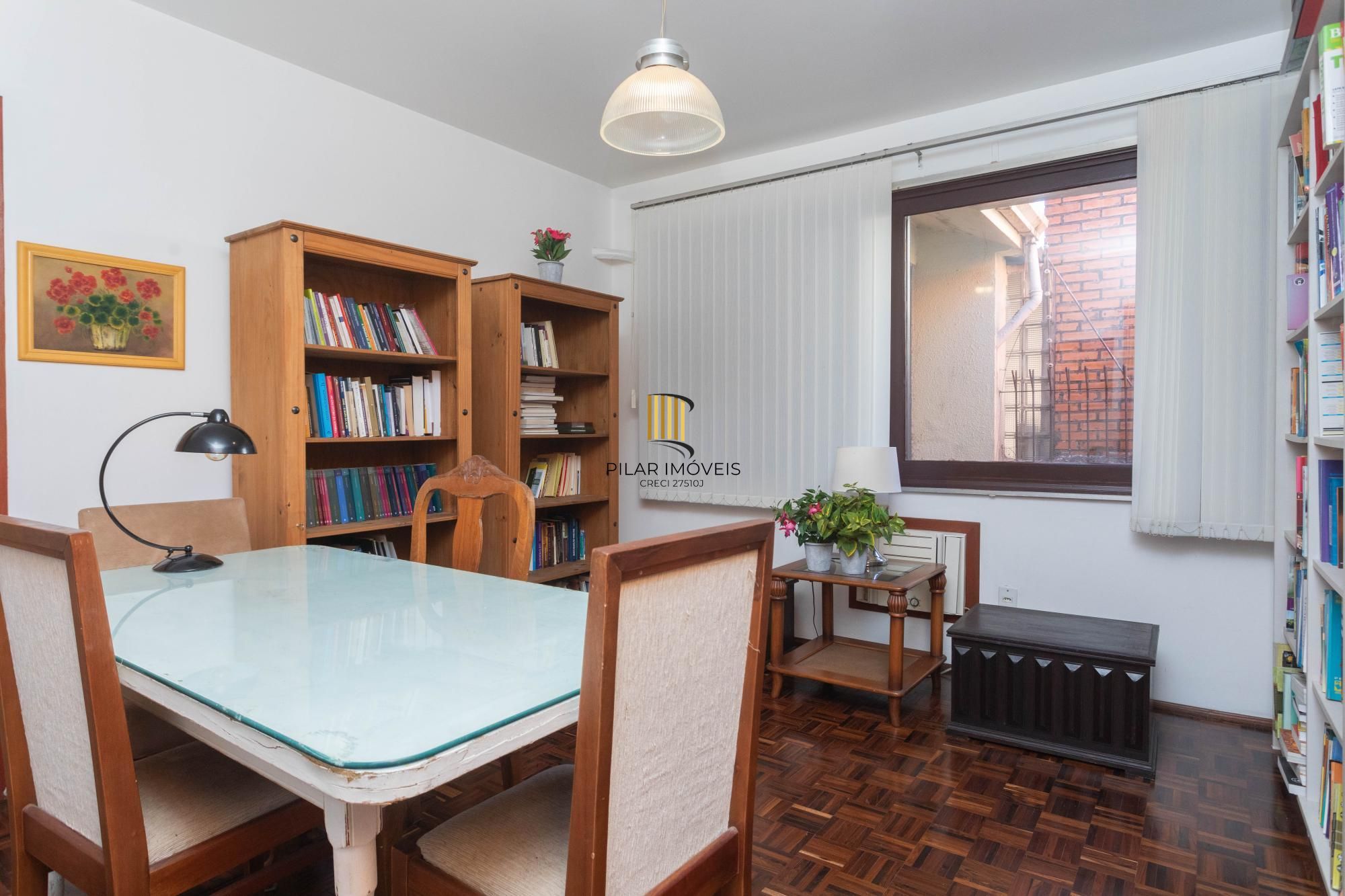 Casa à venda no bairro Chácara das Pedras