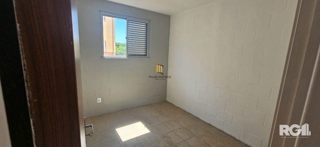 Apartamento de 2 Dormitórios no Bairro Rubem Berta