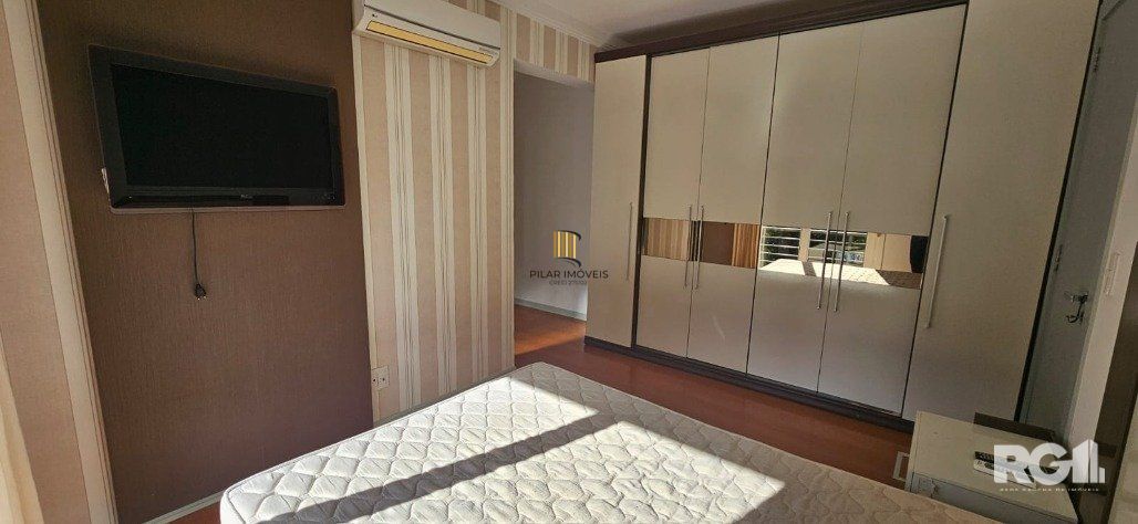 Lindo Apartamento Mobiliado de 1 domitório com 1 Suíte e Sacada
