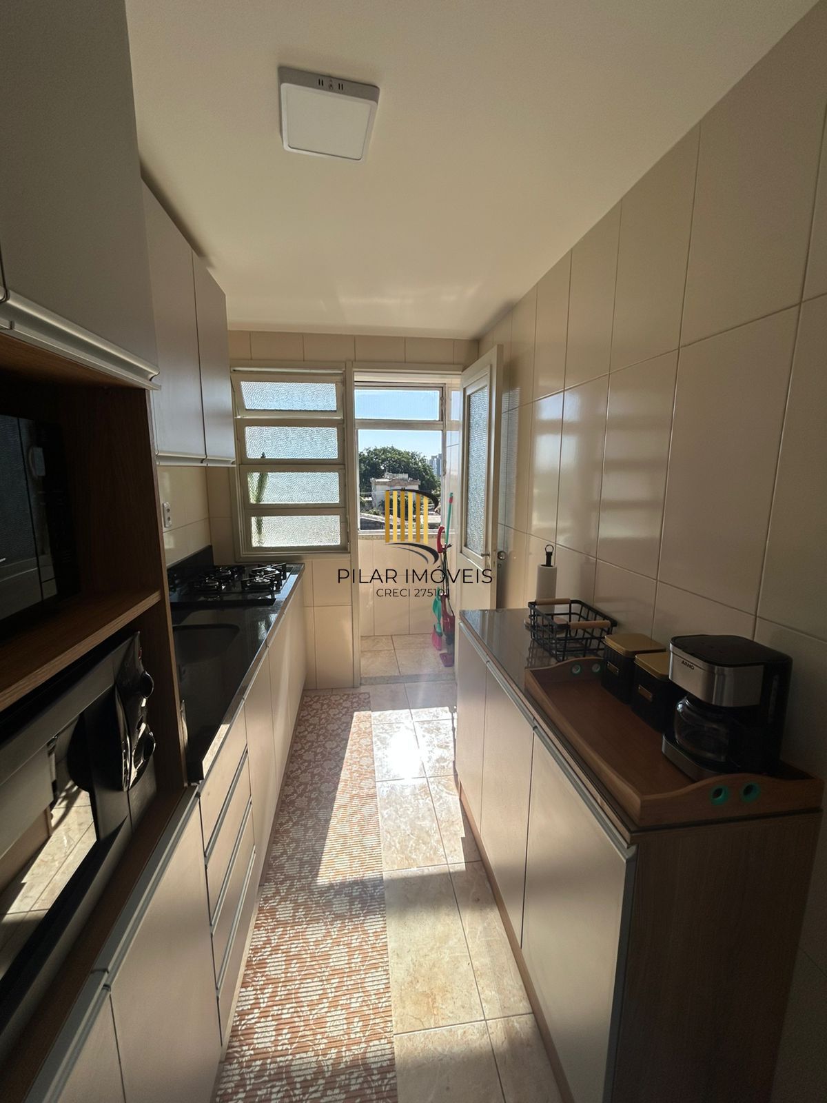 LINDO APARTAMENTO 1 DORMITÓRIO NA ZONA SUL DE PORTO ALEGRE