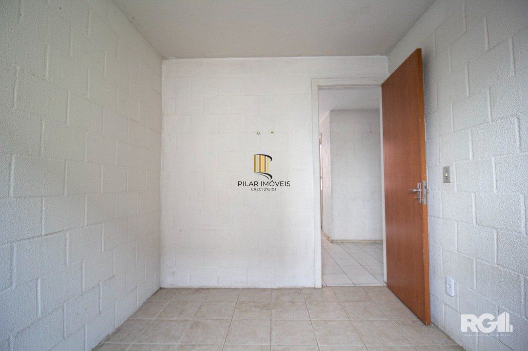Apartamento de 2 Dormitórios no Bairro Rubem Berta