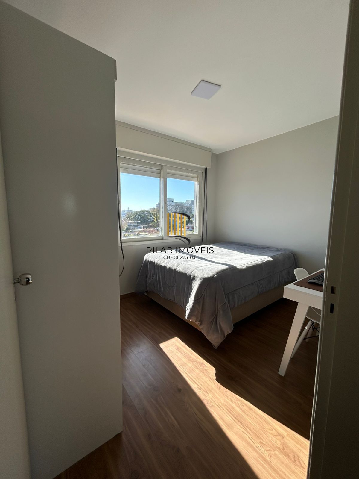 LINDO APARTAMENTO 1 DORMITÓRIO NA ZONA SUL DE PORTO ALEGRE