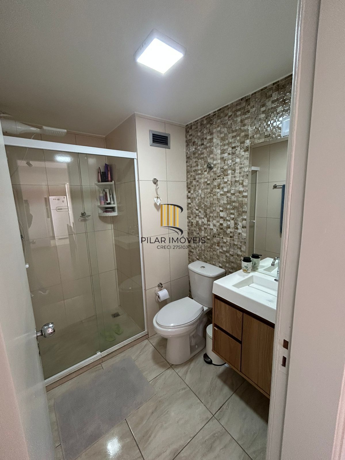 LINDO APARTAMENTO 1 DORMITÓRIO NA ZONA SUL DE PORTO ALEGRE
