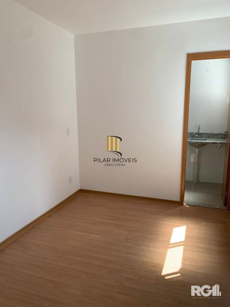 Apartamento 2 dormitóriosno Bairro Camaquã com vista para o Guaíba