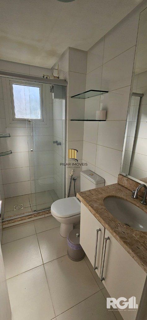 Lindo Apartamento Mobiliado de 1 domitório com 1 Suíte e Sacada