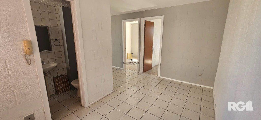 Apartamento de 2 Dormitórios no Bairro Rubem Berta