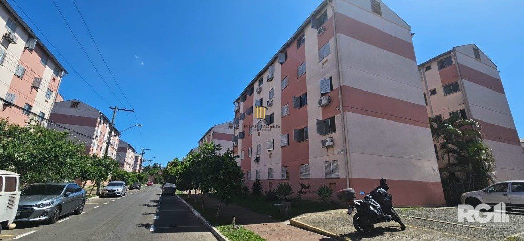 Apartamento de 2 Dormitórios no Bairro Rubem Berta