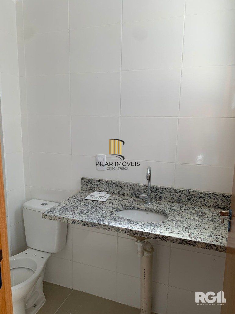 Apartamento 2 dormitóriosno Bairro Camaquã com vista para o Guaíba