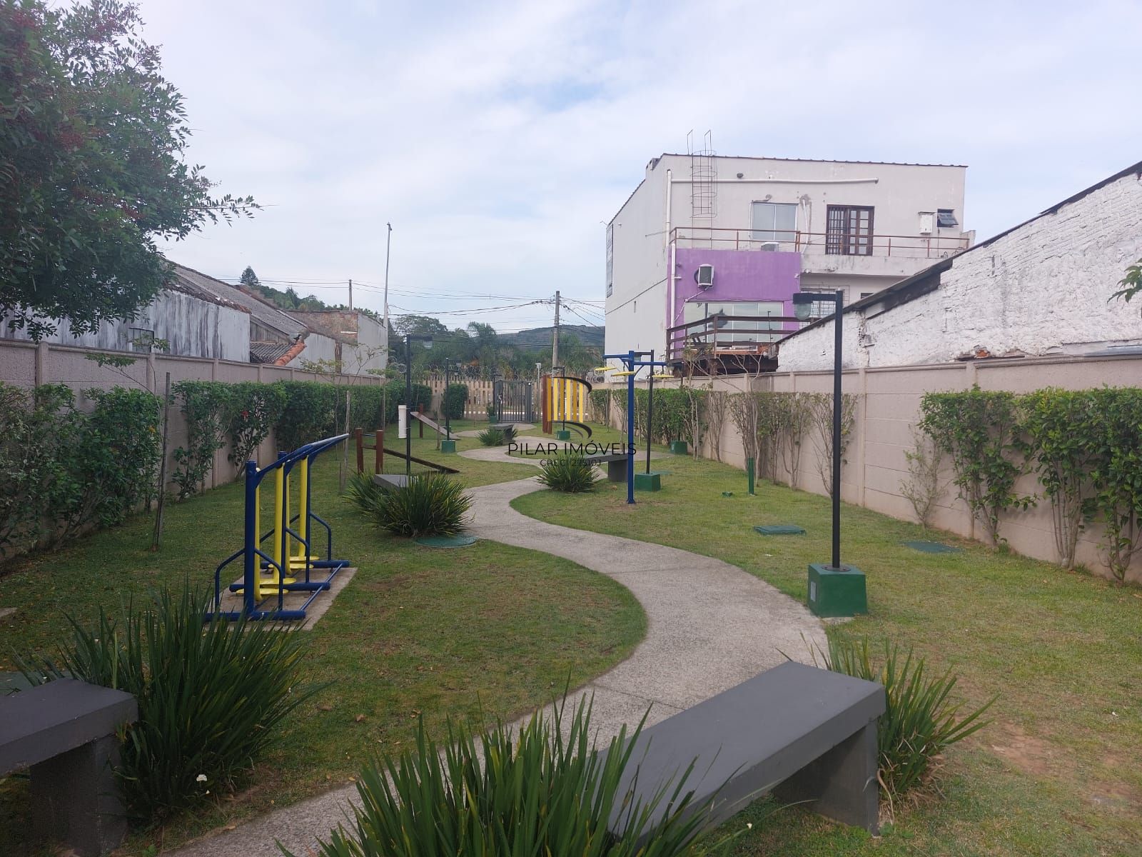 EXCELENTE APARTAMENTO 2 DORMITÓRIOS NO BAIRRO CAVALHADA
