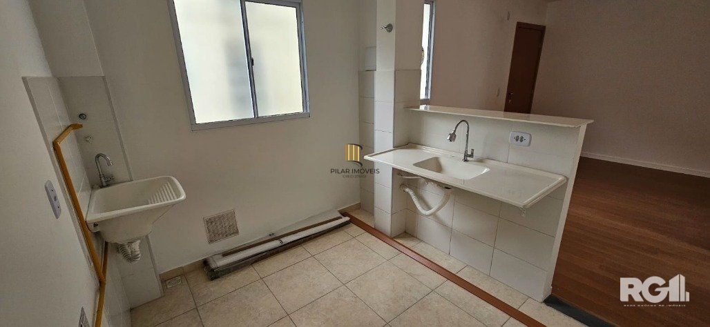 LINDO APARTAMENTO NA VILA NOVA DE 2 DORMITÓRIOS