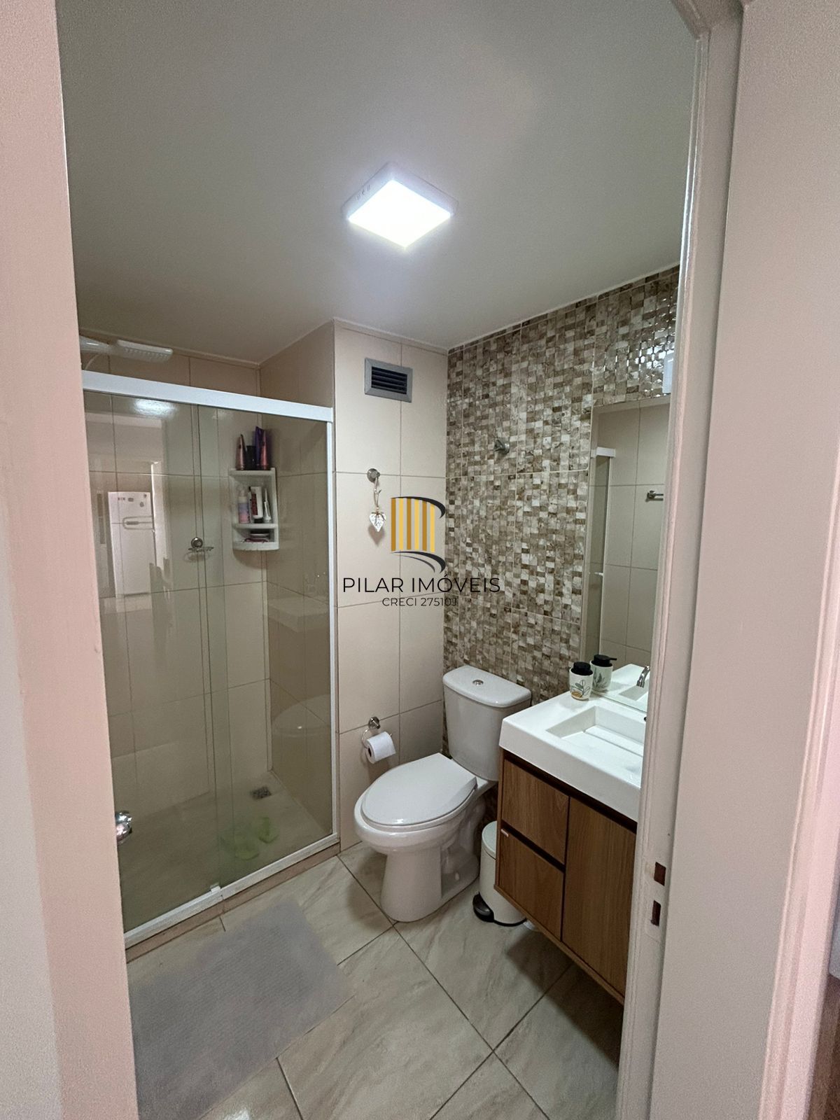 LINDO APARTAMENTO 1 DORMITÓRIO NA ZONA SUL DE PORTO ALEGRE