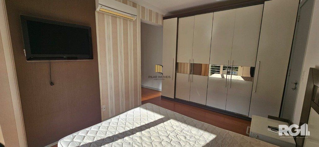 Lindo Apartamento Mobiliado de 1 domitório com 1 Suíte e Sacada