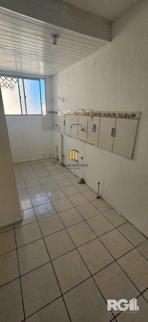 Apartamento de 2 Dormitórios no Bairro Rubem Berta