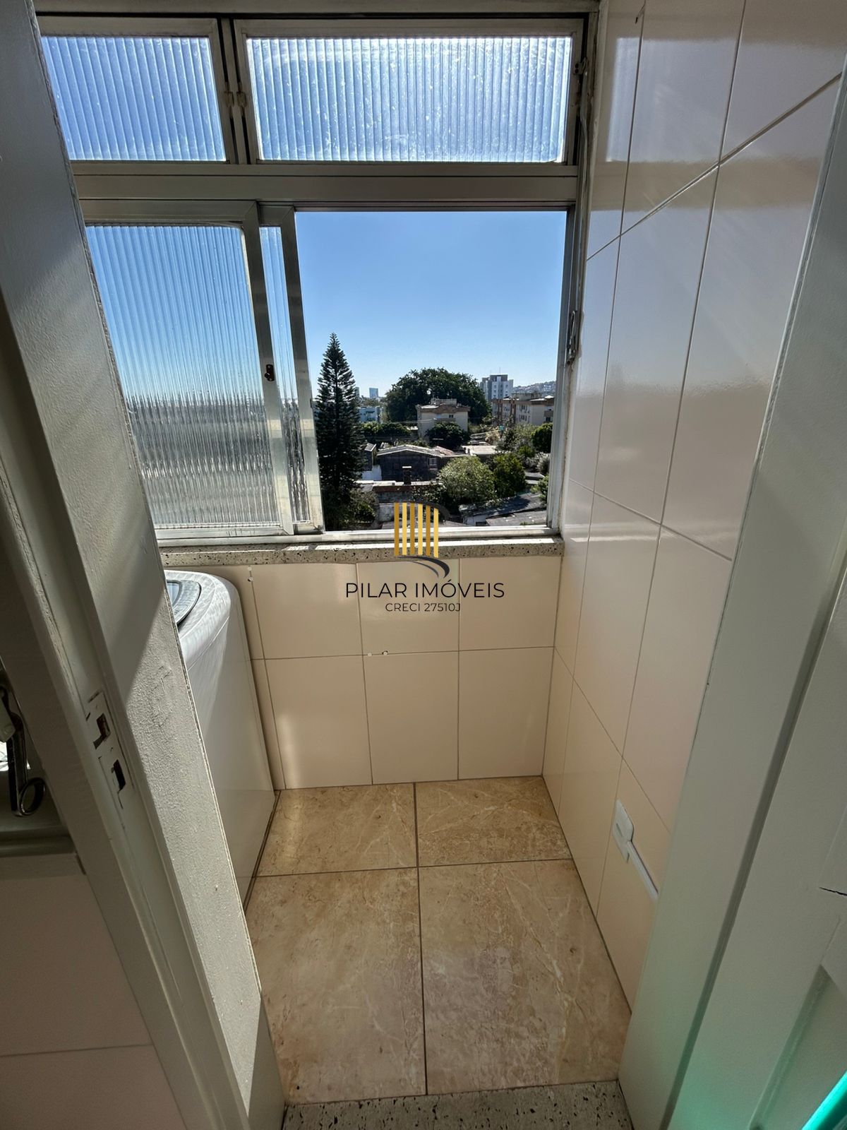 LINDO APARTAMENTO 1 DORMITÓRIO NA ZONA SUL DE PORTO ALEGRE