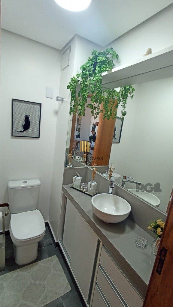 APARTAMENTO - 2 dorms. - 63,73 m² - CIDADE BAIXA
