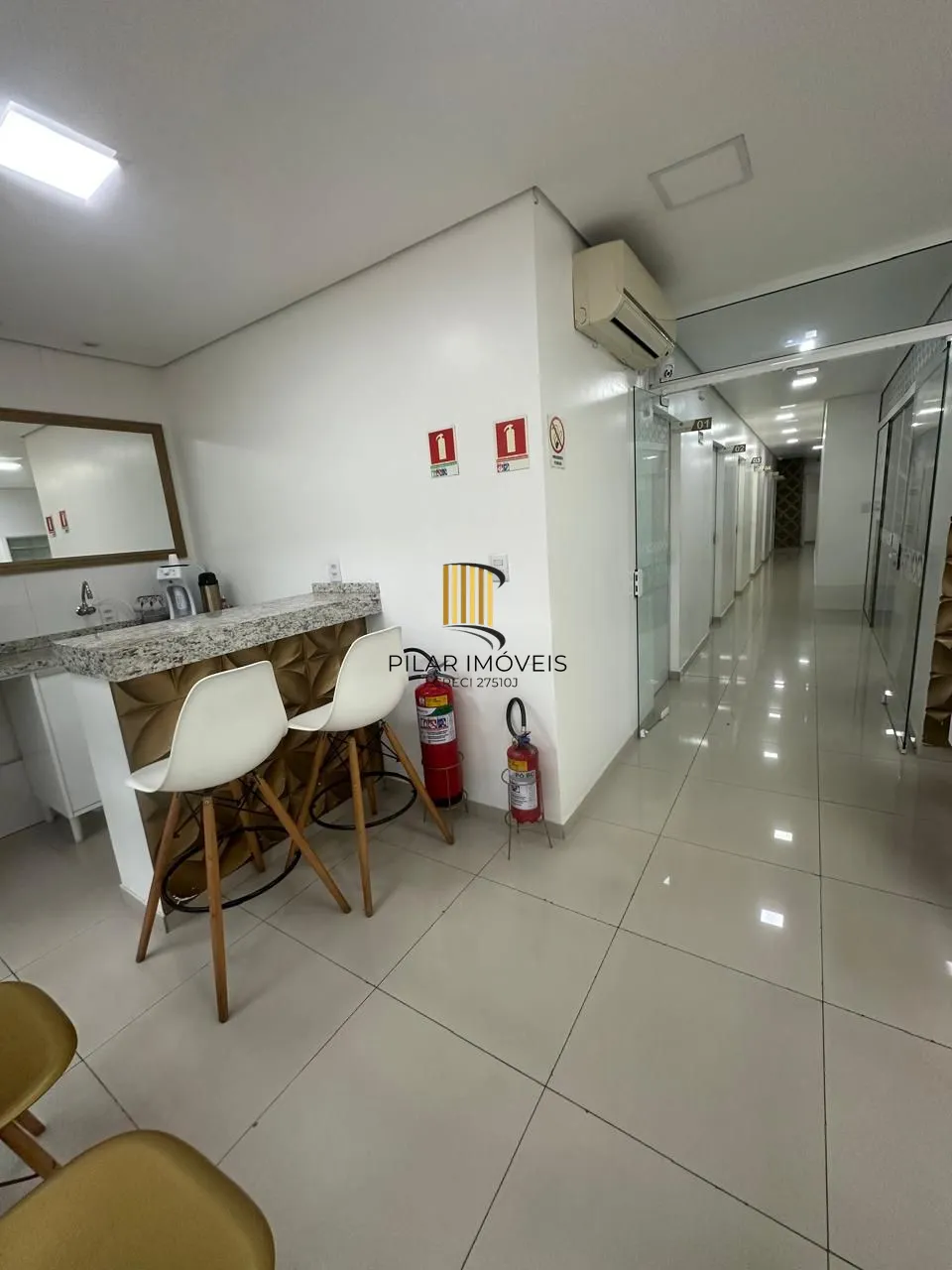 sala comercial completa