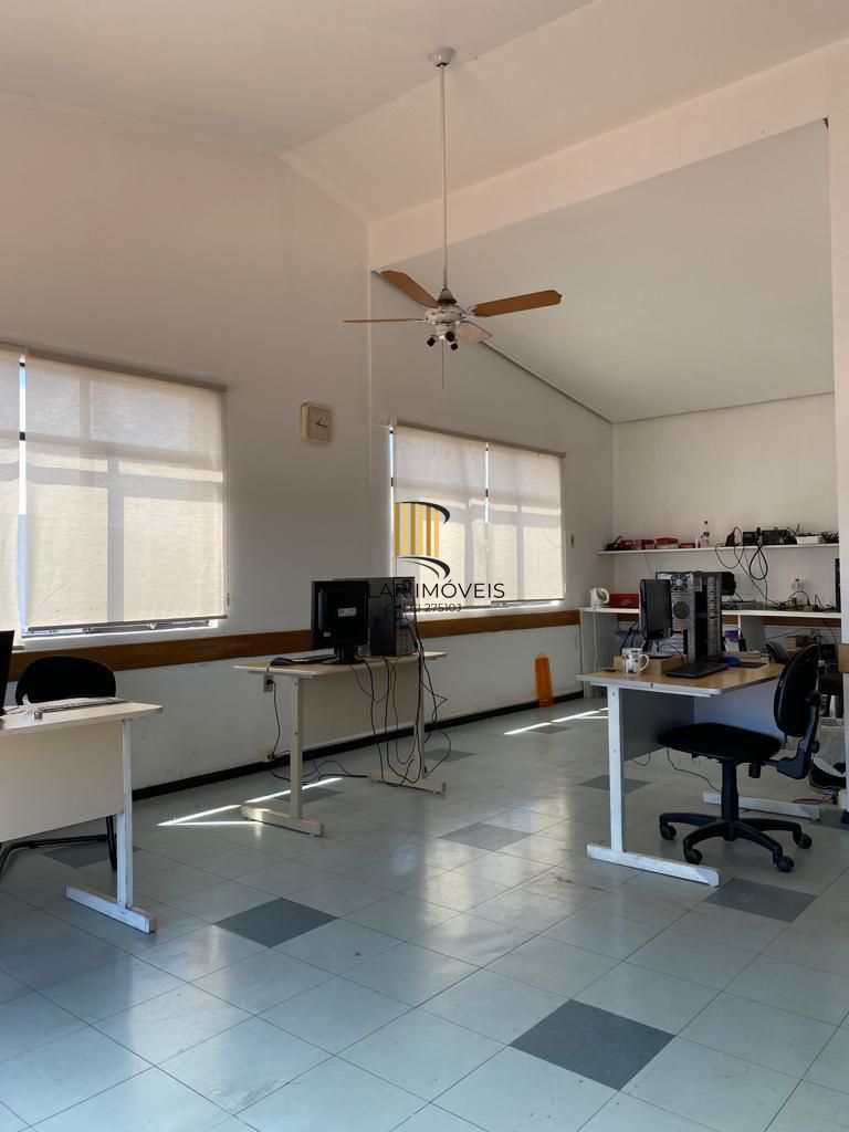 Sala comercial duplex com churrasqueira