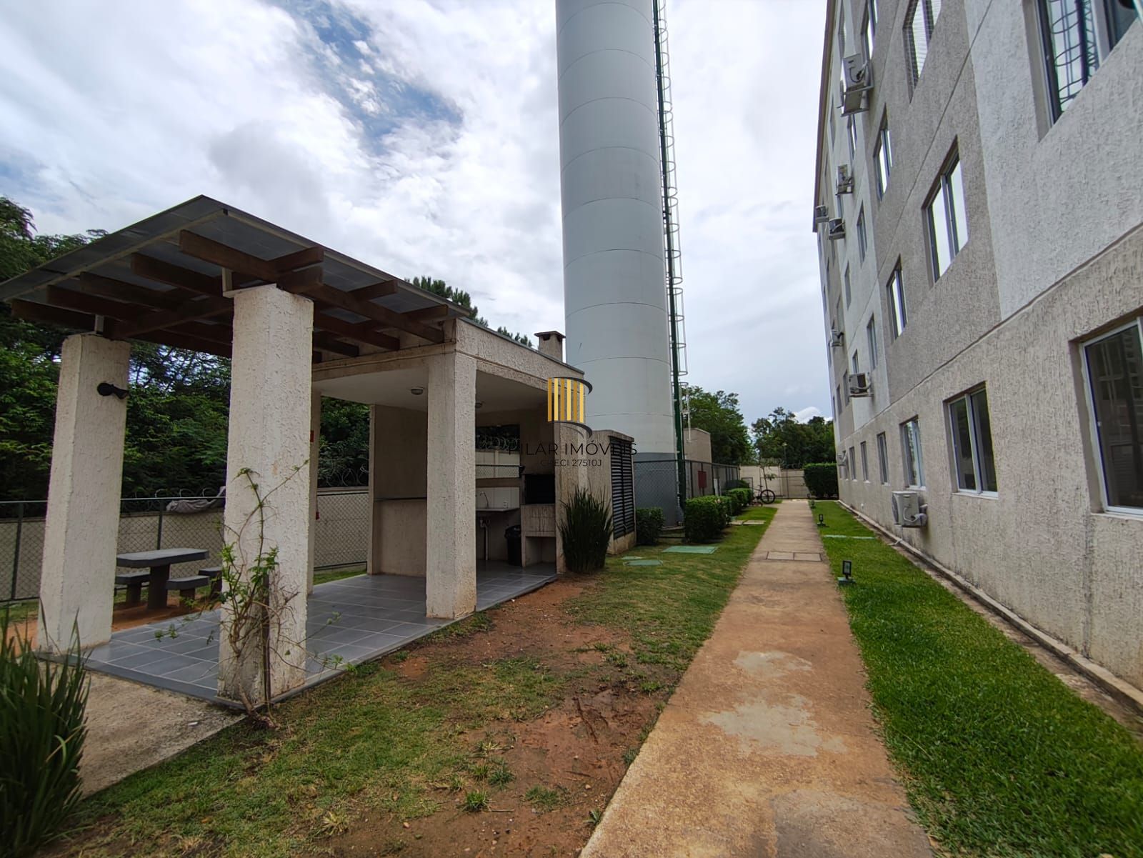 Apartamento 2 D  1 vaga