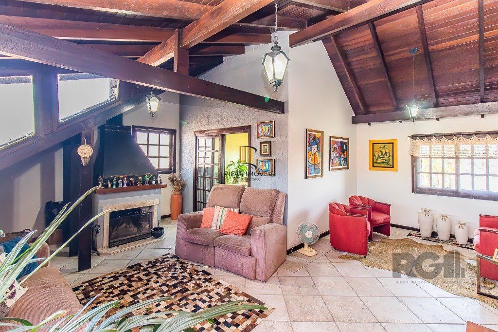 Venha morar num lugar tranquilo da zona sul, casa de 334m²