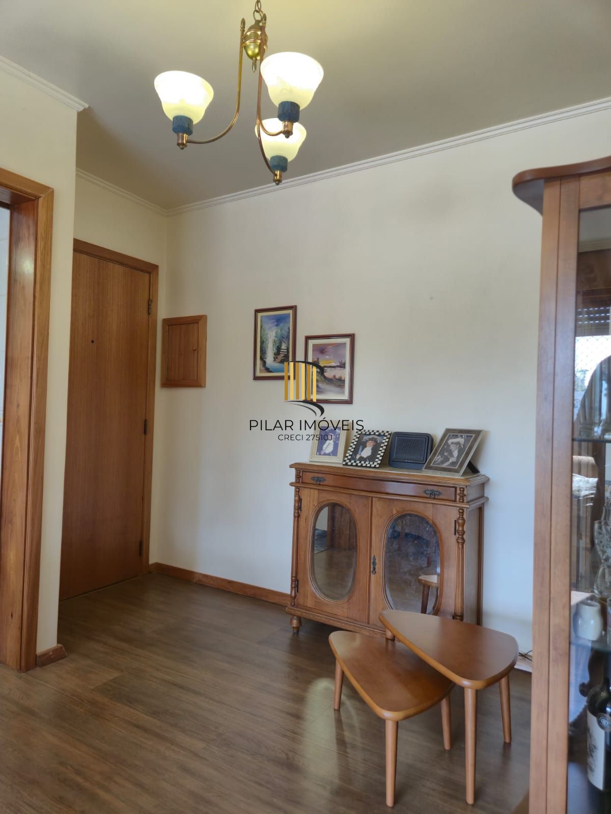 Amplo apto 3dormit e 2 vagas no Menino Deus