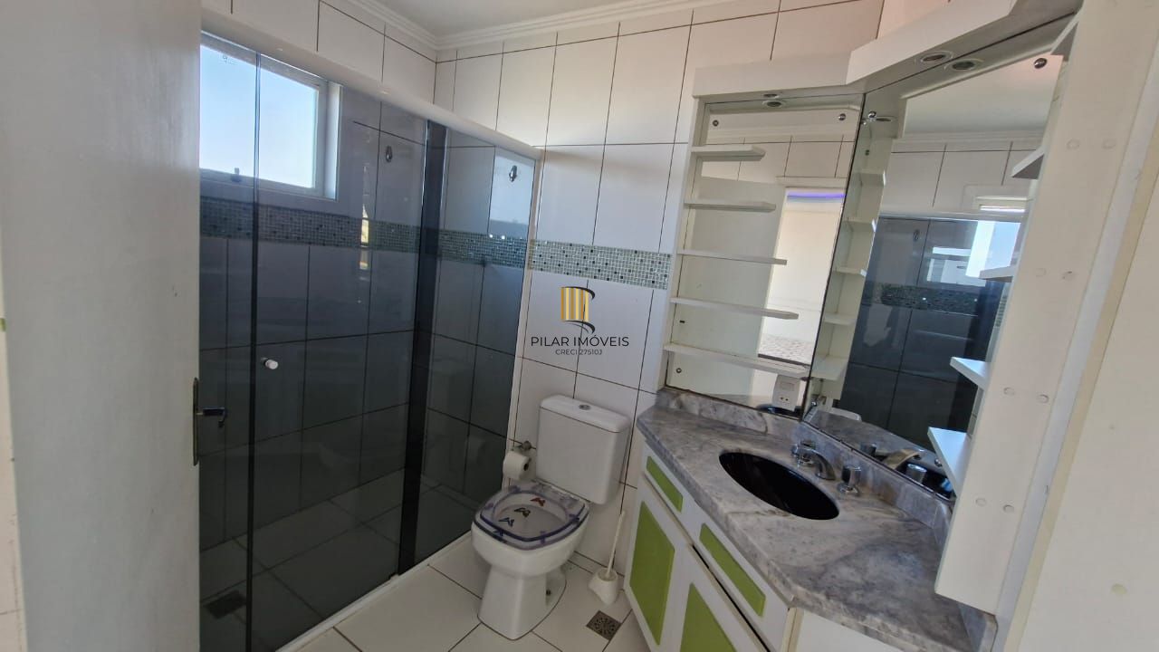 Casa em Condomínio Fechado em Ipanema com 4 dormitorios