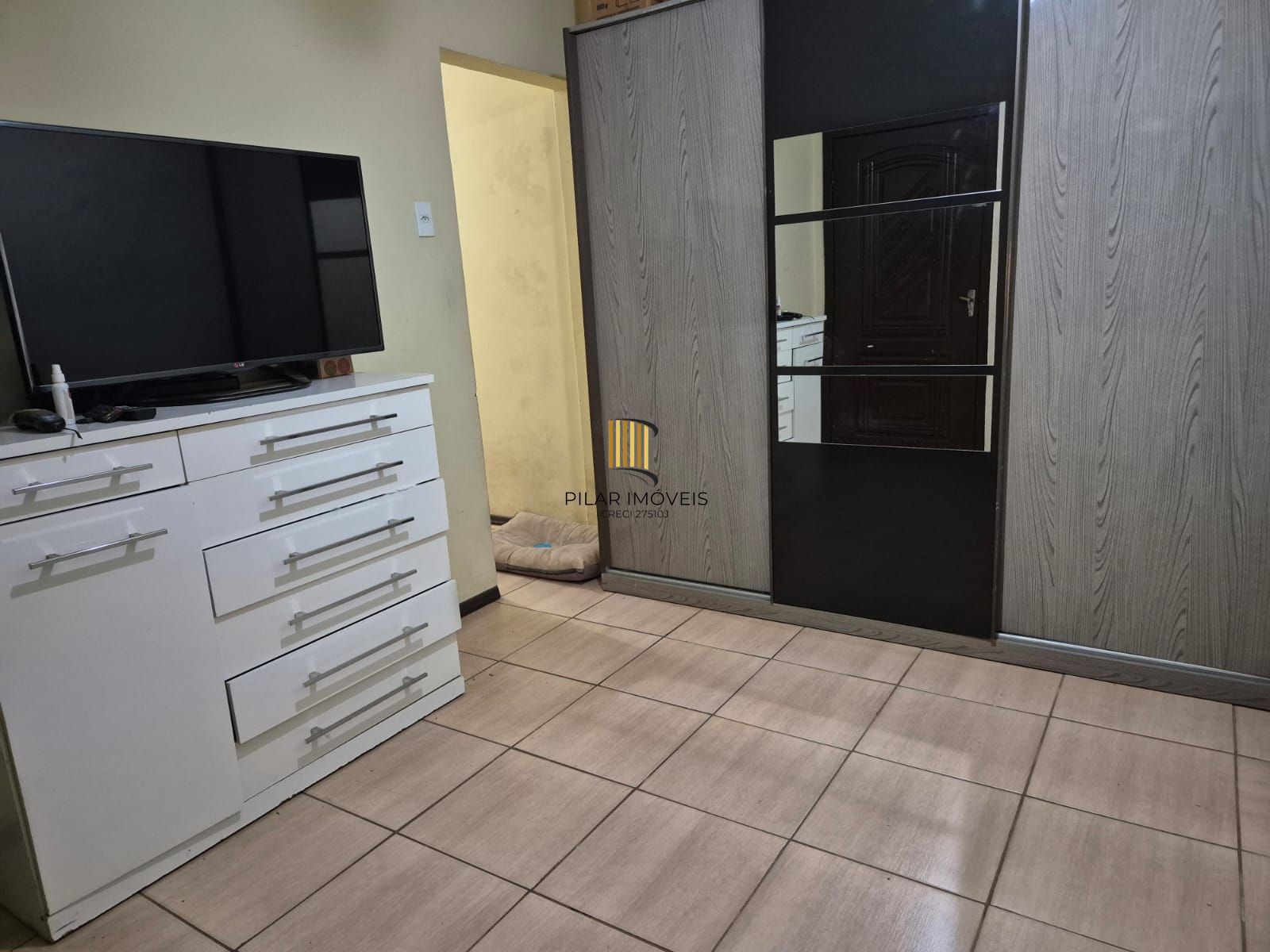 Casa com 02 pavimentos independentes