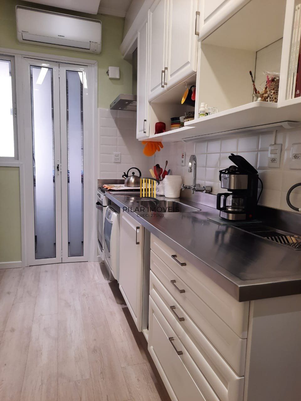Apartamento 3 dormitórios no bairro Moinhos de Vento