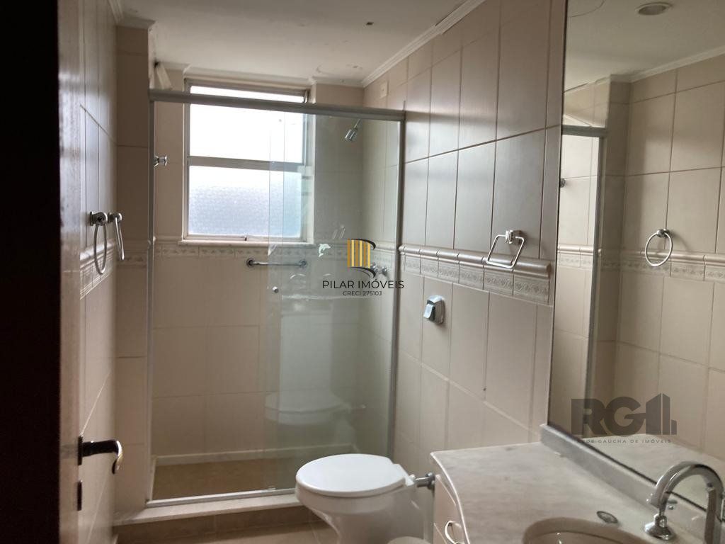 Apartamento - 3 dormitórios - 144,71 m² - Menino Deus
