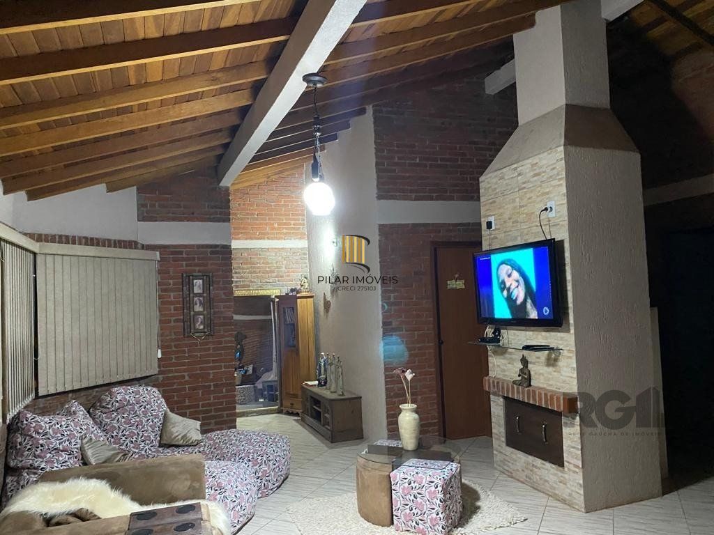 CASA EM CONDOMÍNIO - 3 dorms. - 3 vagas - 150 m² - VIAMÃO