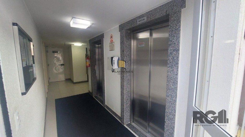 Apartamento em Porto Alegre, no bairro Vila Nova, com 2 dormitório