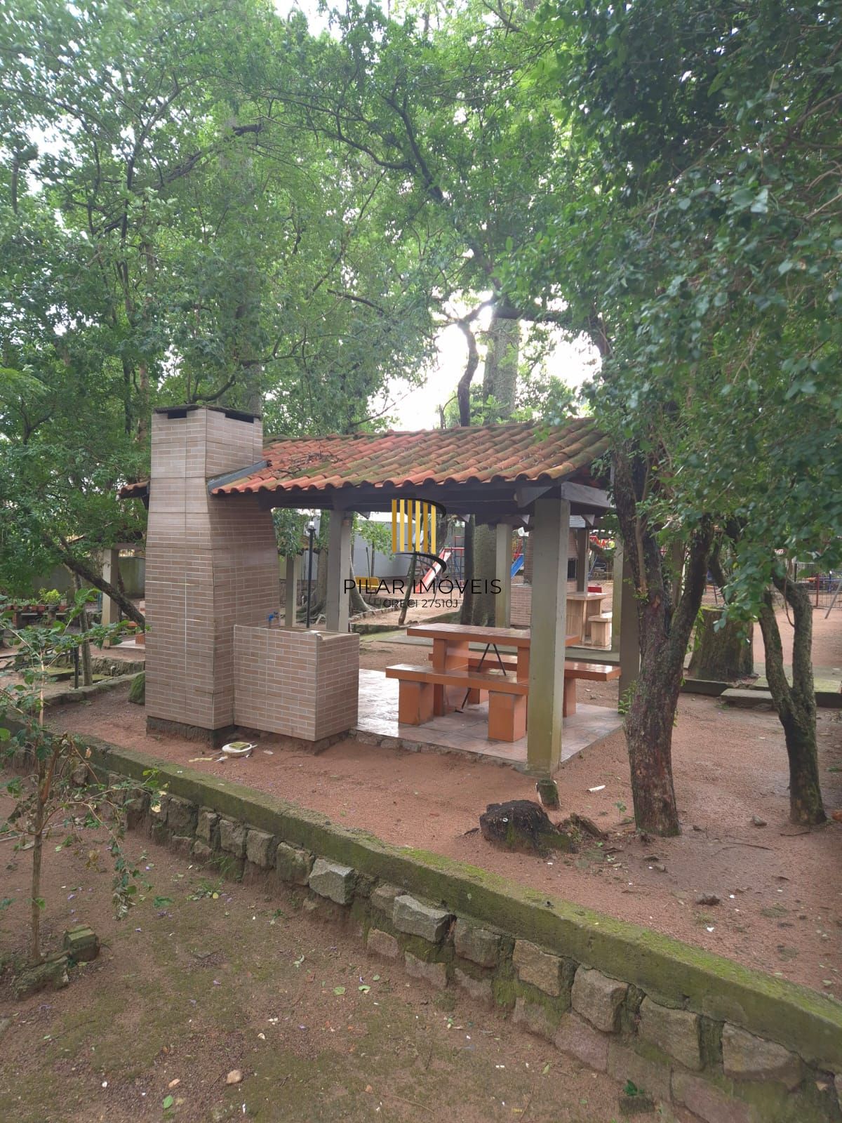 Apto 2 dormit no Cristal com vista perene