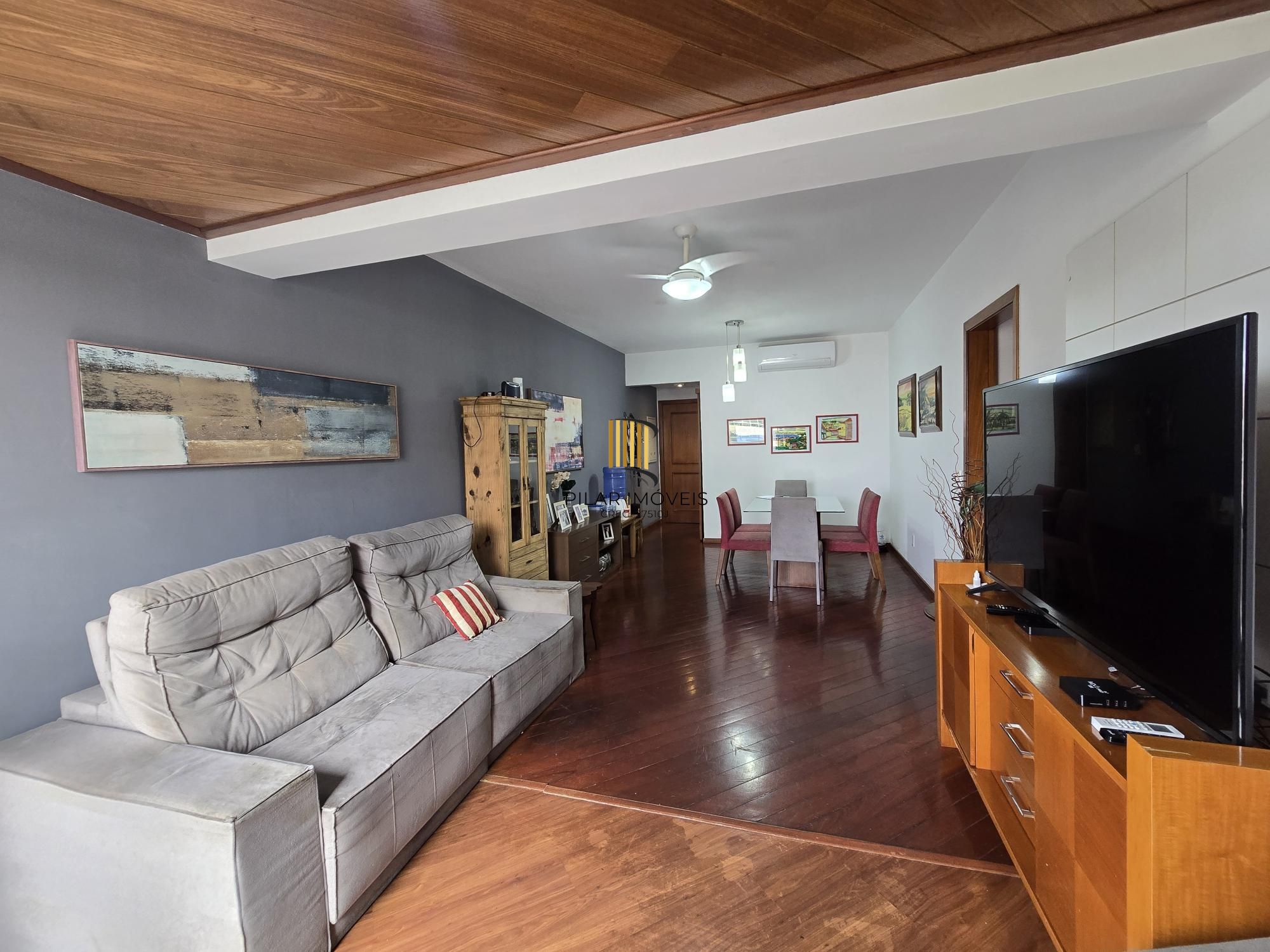 Apartamento 3 dormitórios no bairro Azenha